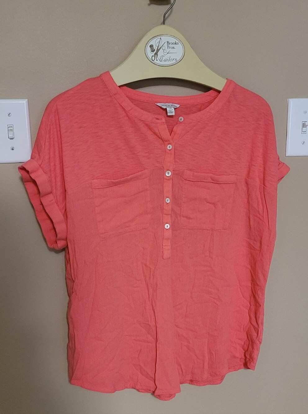 💜2 for $10💜 Bundle and save Casual Coral Button-Front Top